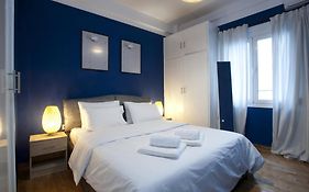 Patision, A Modern & Comfortable Apartment